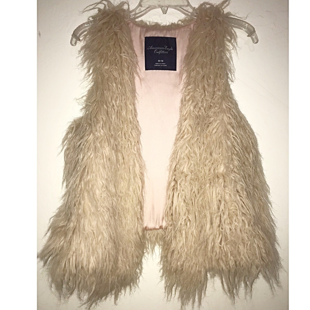 70’s vibe, faux fur vest